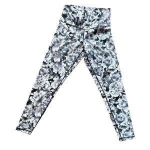 ERIN OPREA Signature Leggings EO Basics DYI Define Your Inspiration Size Large